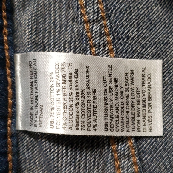 CT688 Chico's Boyfriend Ankle Blue Jean 4T - Picture 6 of 6